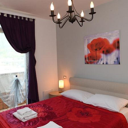 شقة Favola Bella The Panoramic Penthouse باردولينو المظهر الخارجي الصورة