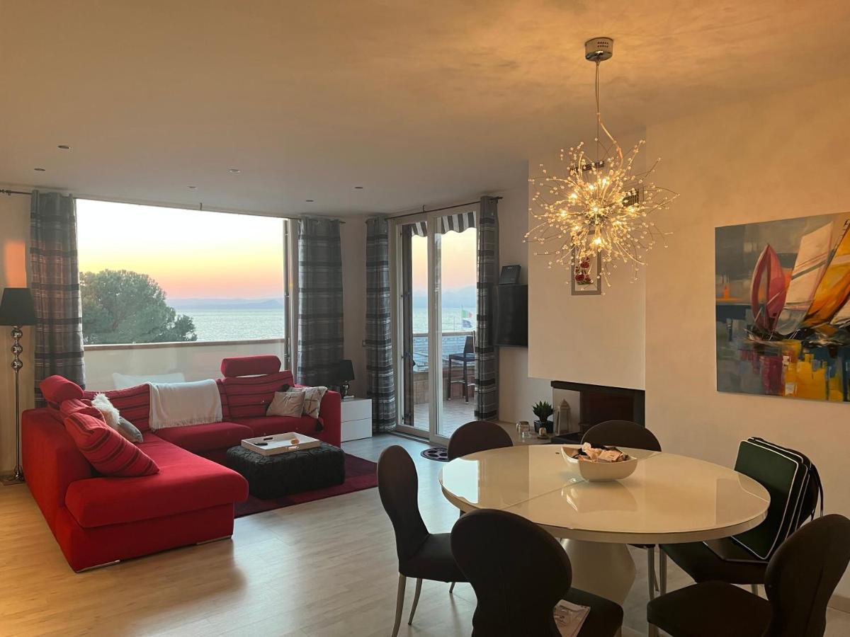 شقة Favola Bella The Panoramic Penthouse باردولينو المظهر الخارجي الصورة